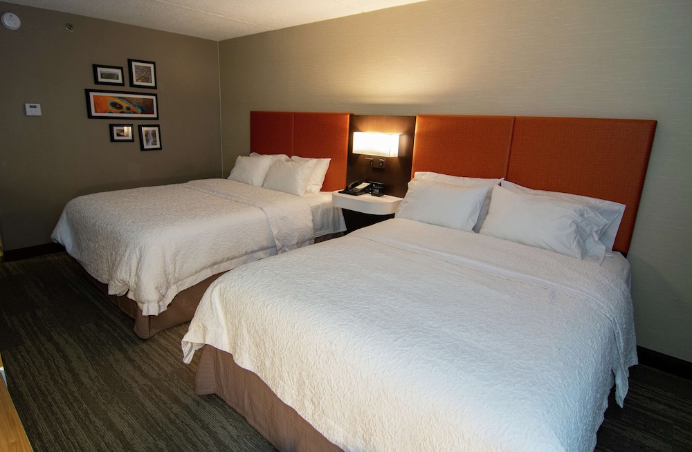 Room, 2 Queen Beds, Non Smoking photo 2