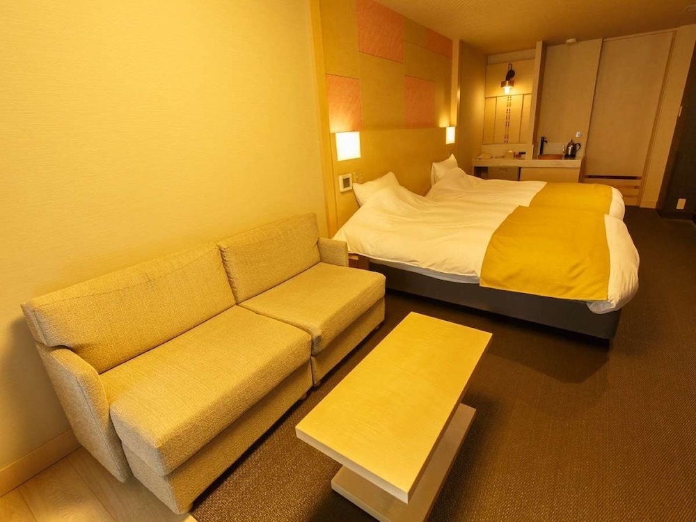 Hollywood Style Twin Room, Private Open-Air Bath - Photo 4