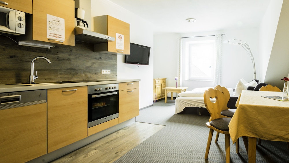 Apartment, 2 Bedrooms, Accessible photo 3