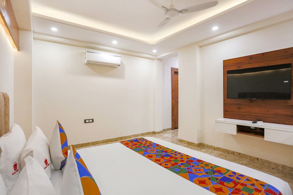 Deluxe Room - Photo 4