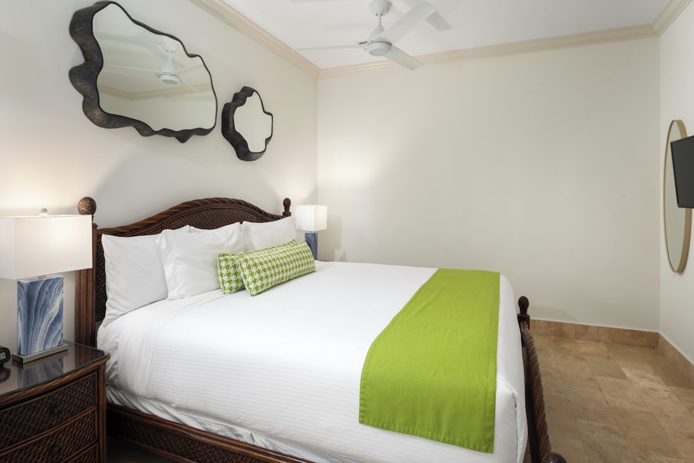 Junior Suite, 1 Bedroom - Photo 3