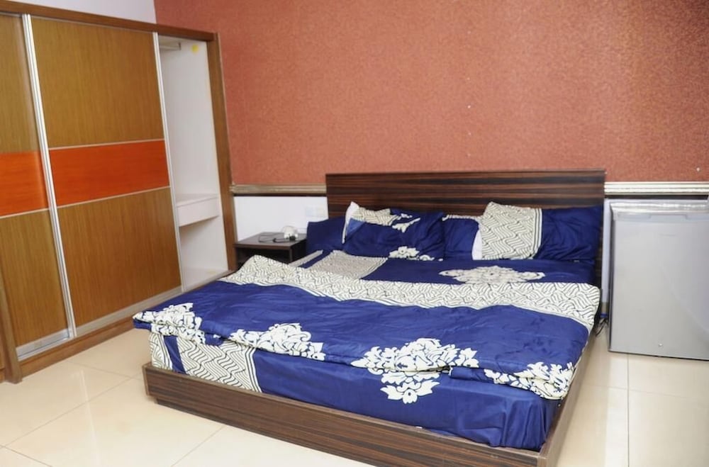 Deluxe Room, Balcony, City View photo 1