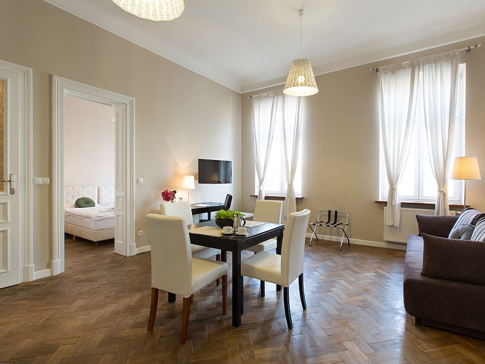 Classic Apartment, 1 Bedroom (Studencka street)
