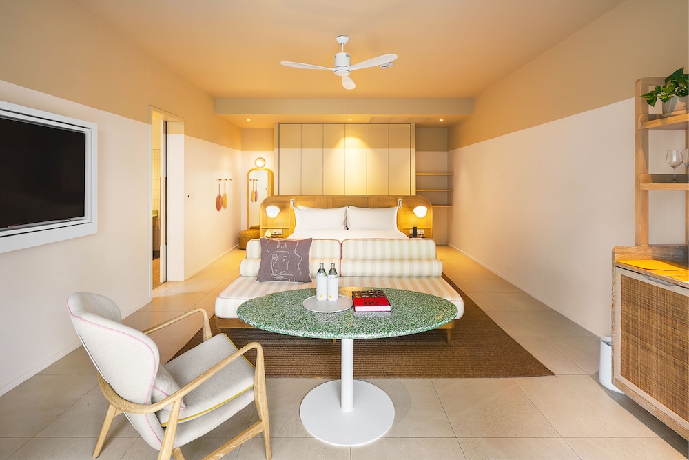 Standard Pool Villa - Photo 4