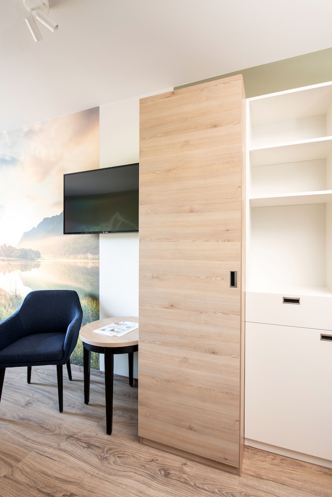Double Room - Photo 4