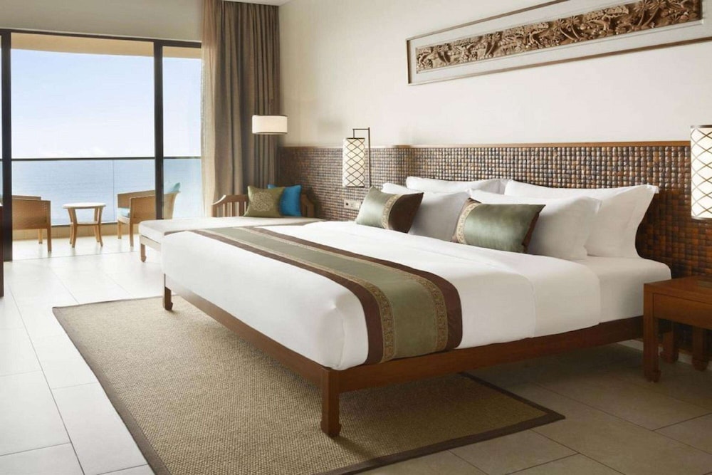 Room, 1 King Bed, Sea View