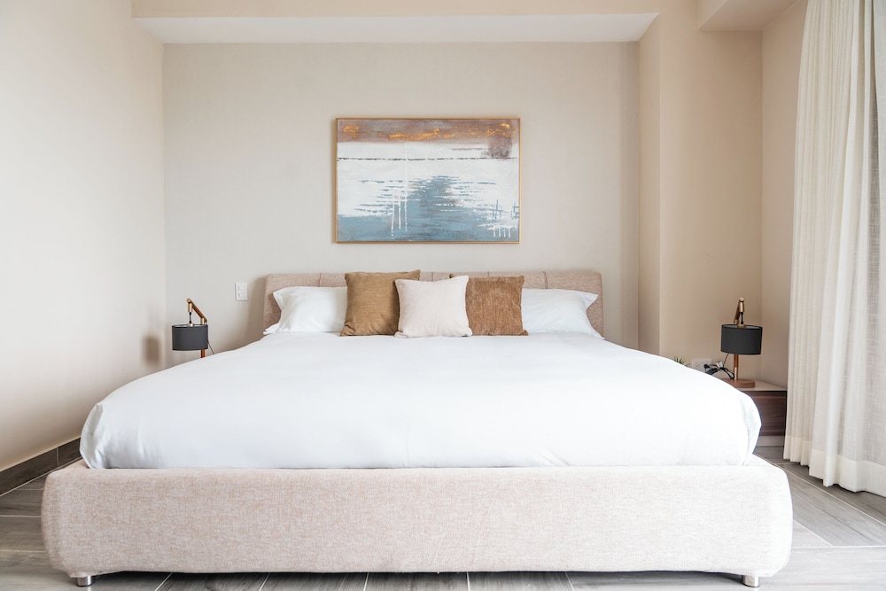 One Bedroom Deluxe photo 1