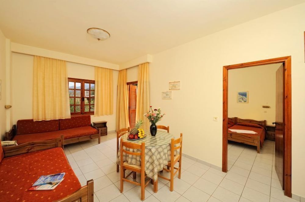 Apartment, 1 Bedroom - Photo 2