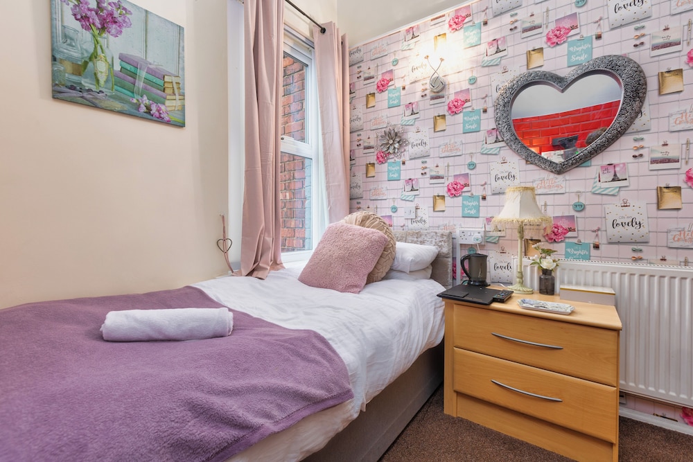 Deluxe Single Room