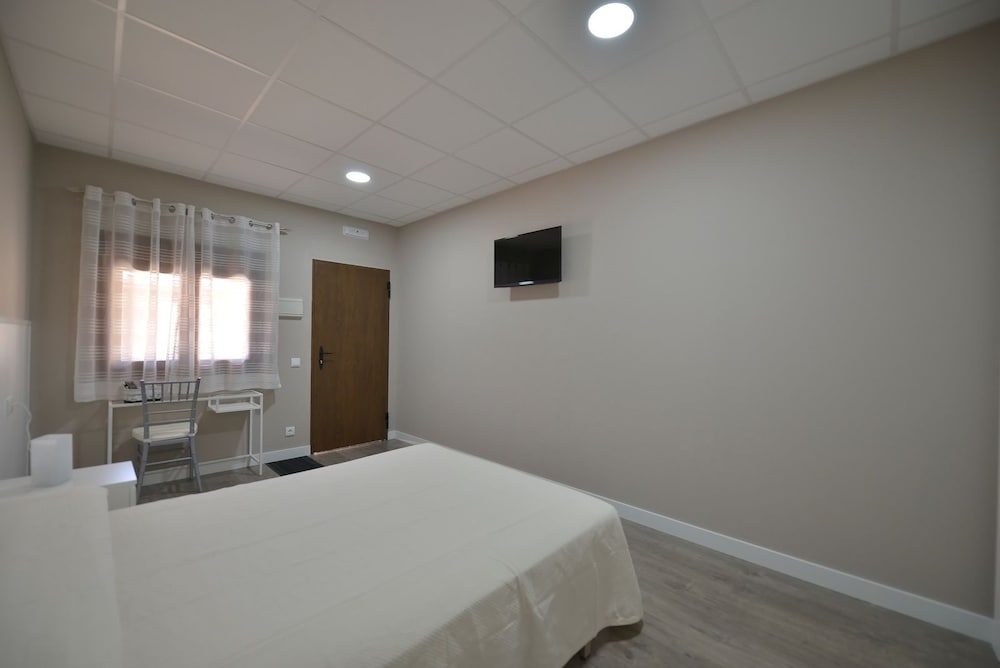 Single Room, Non Smoking photo 3