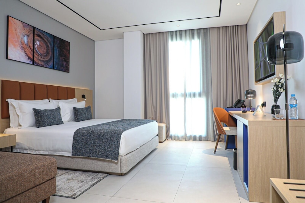 Superior Double Room, City View