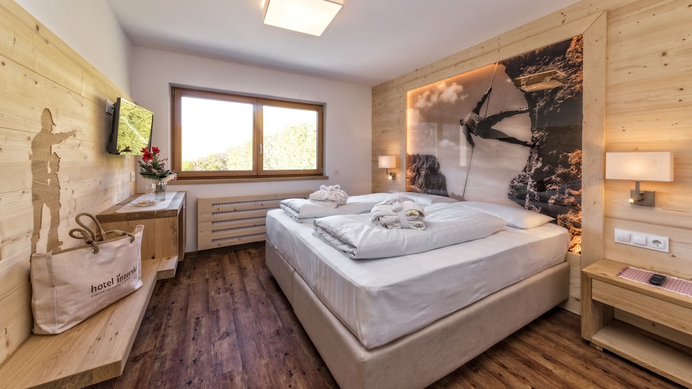 Economy Double Room photo 1