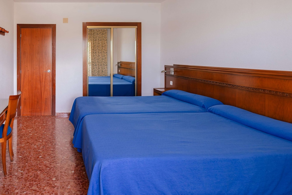 Apartment, 1 Bedroom, Balcony, Lake View (XL, 2 Adults)