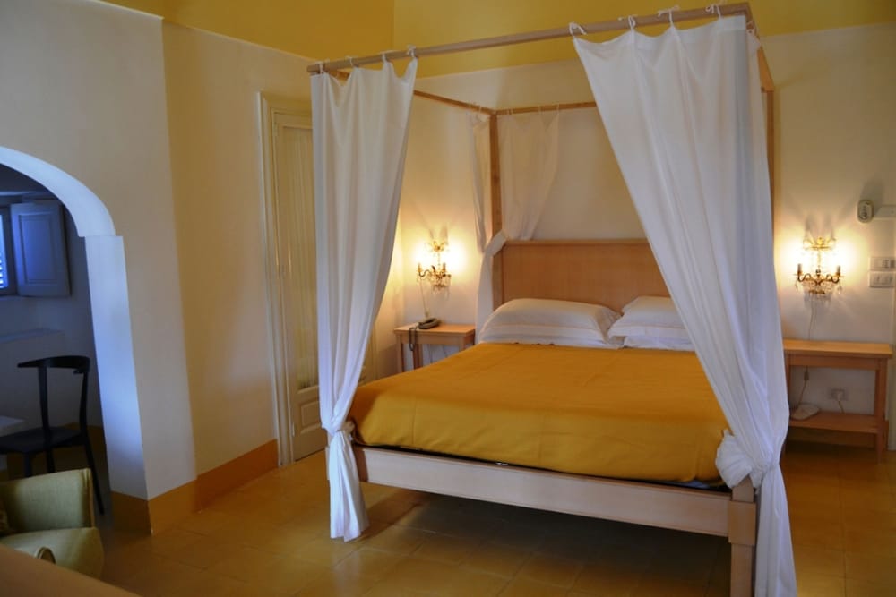 Suite - Photo 7