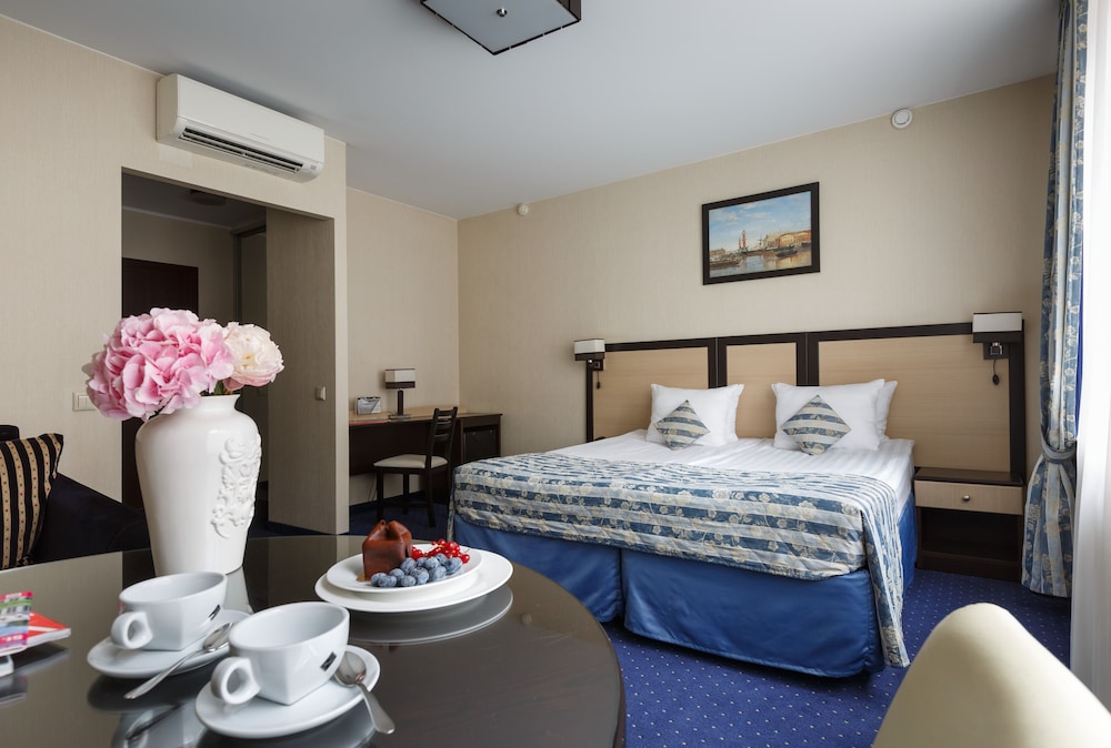 Family Double or Twin Room photo 1