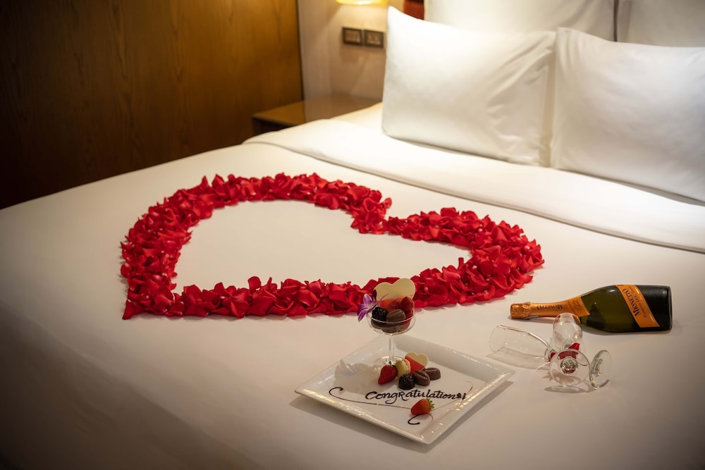 Club Double Room, City View photo 2