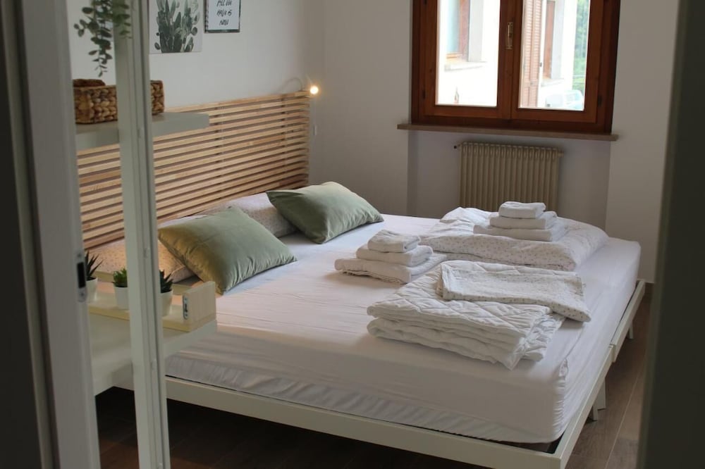 Classic Double or Twin Room, Courtyard View