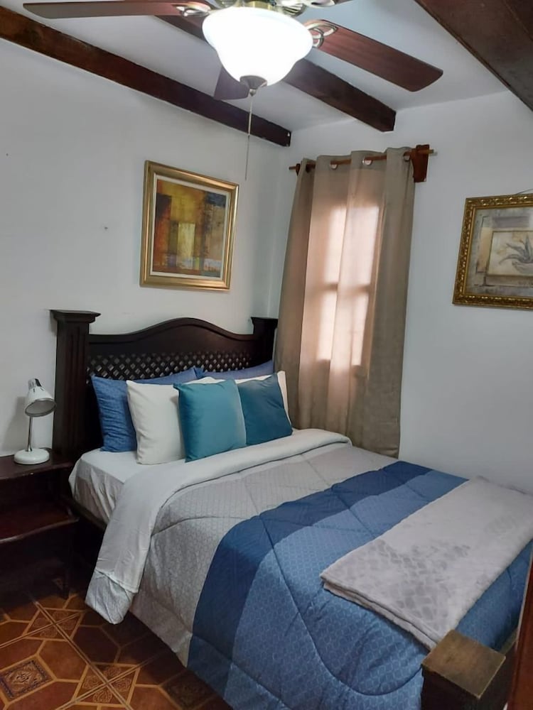 Family Villa, Accessible, Mountain View photo 3