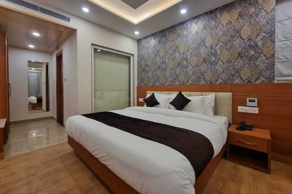 Premium Room - Photo 5