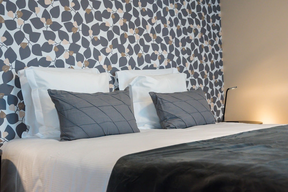 Comfort Room photo 2