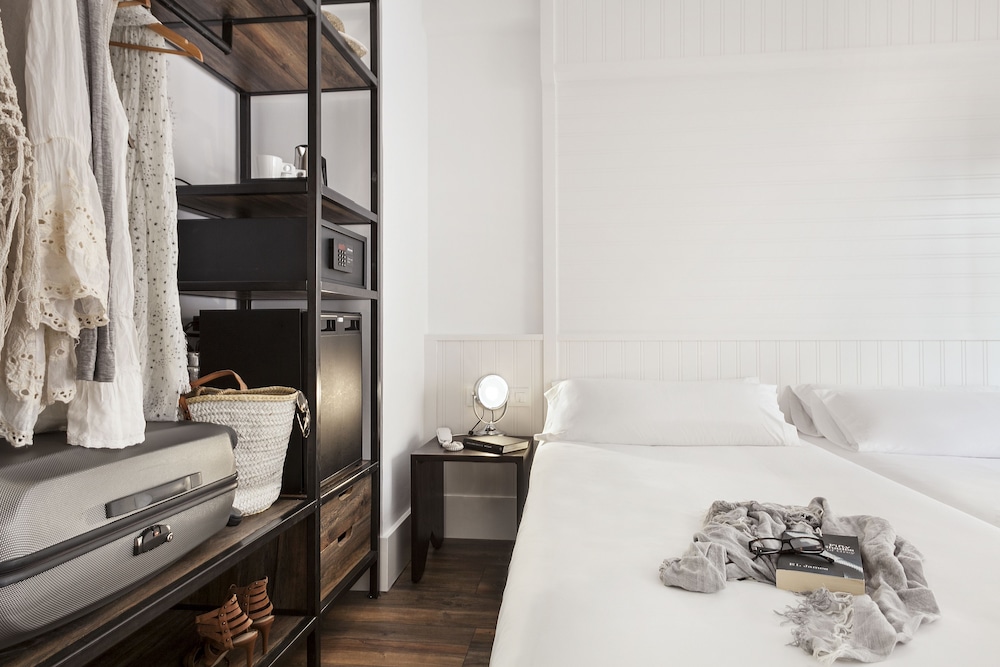Single Room, Balcony photo 2