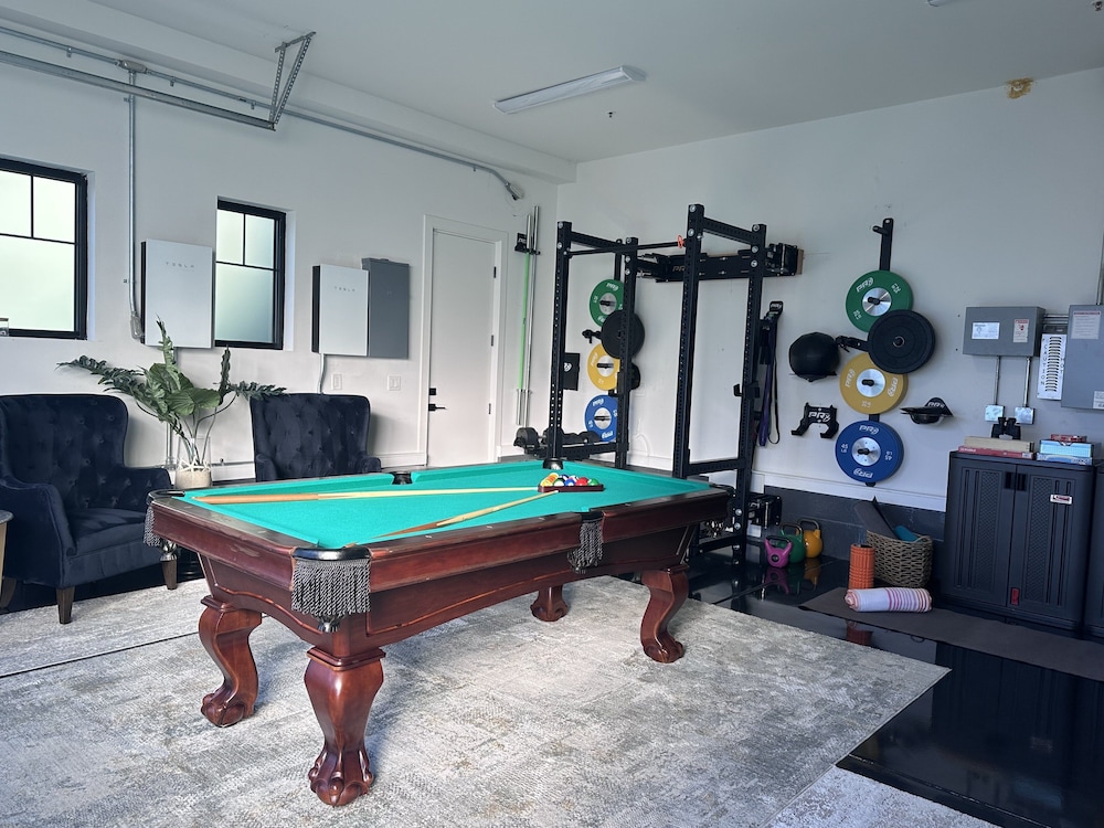 Super Deluxe Room - Photo 11