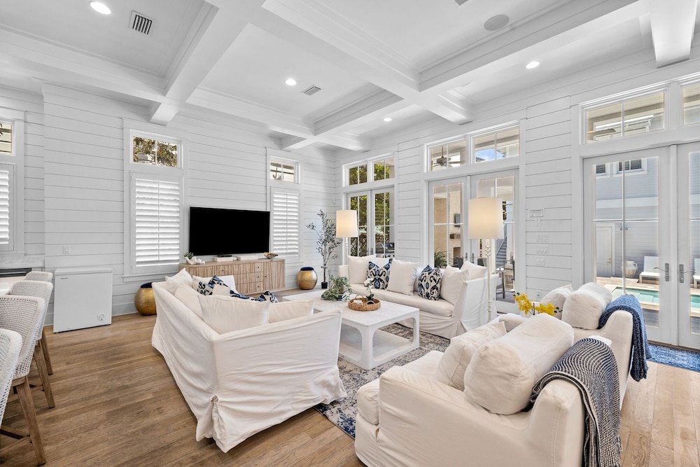 House, Multiple Bedrooms