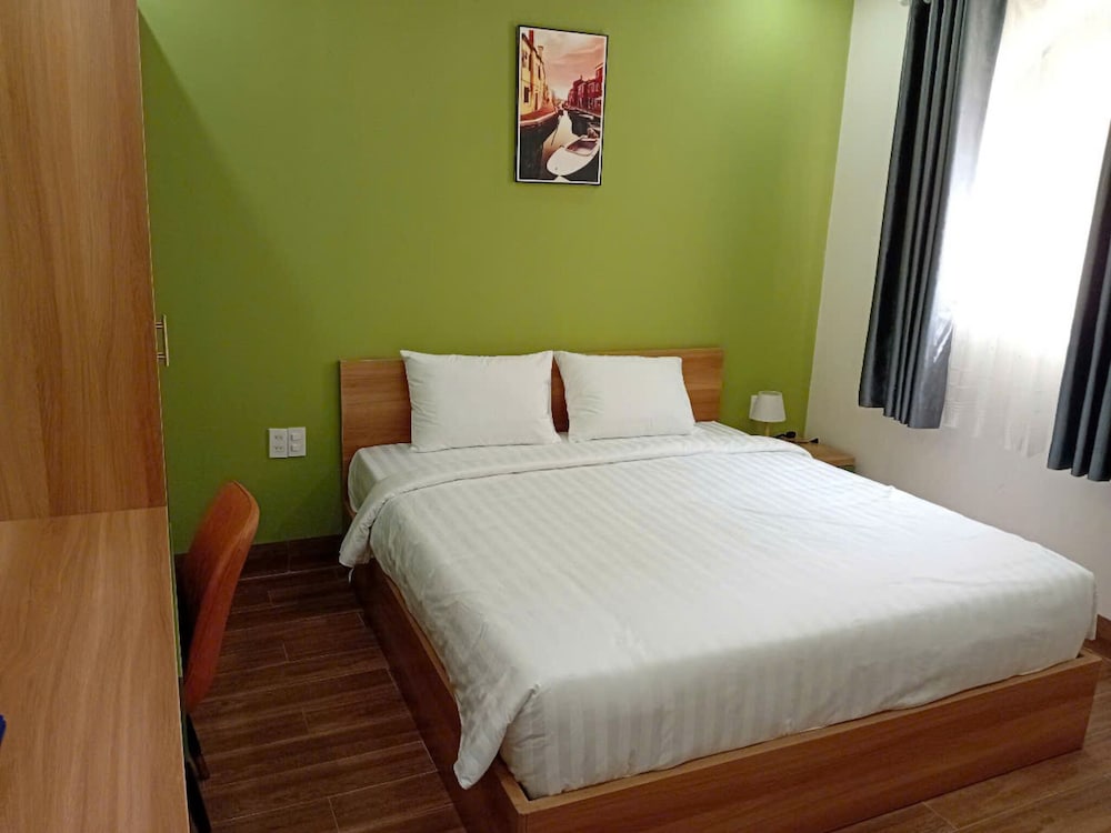Standard Double Room, City View