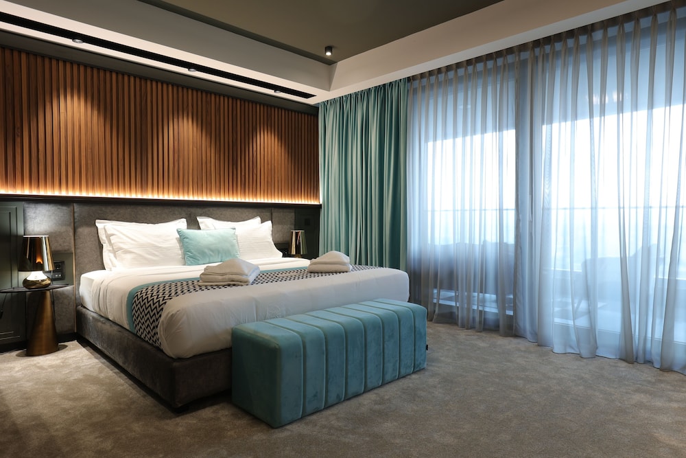 The Skyview Suite photo 1