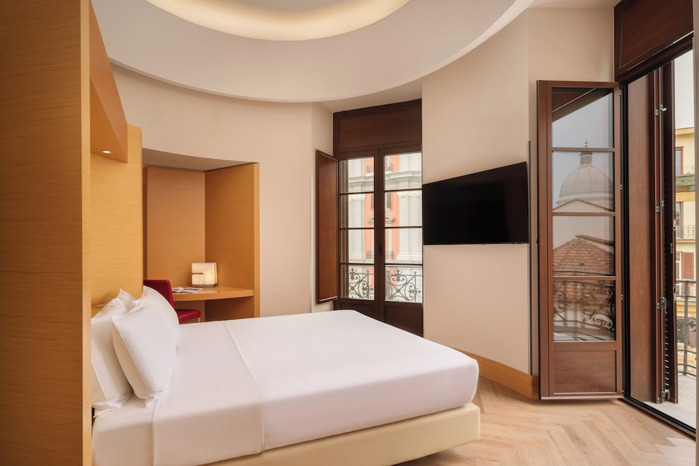 Suite (Double) - Photo 1