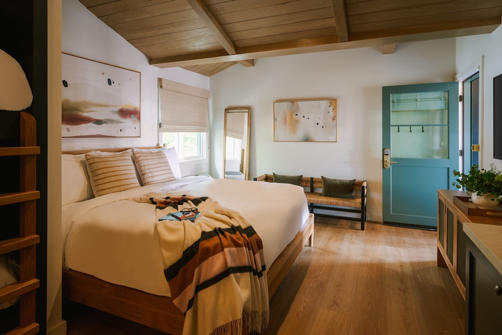 Quadruple Room, Multiple Beds photo 2