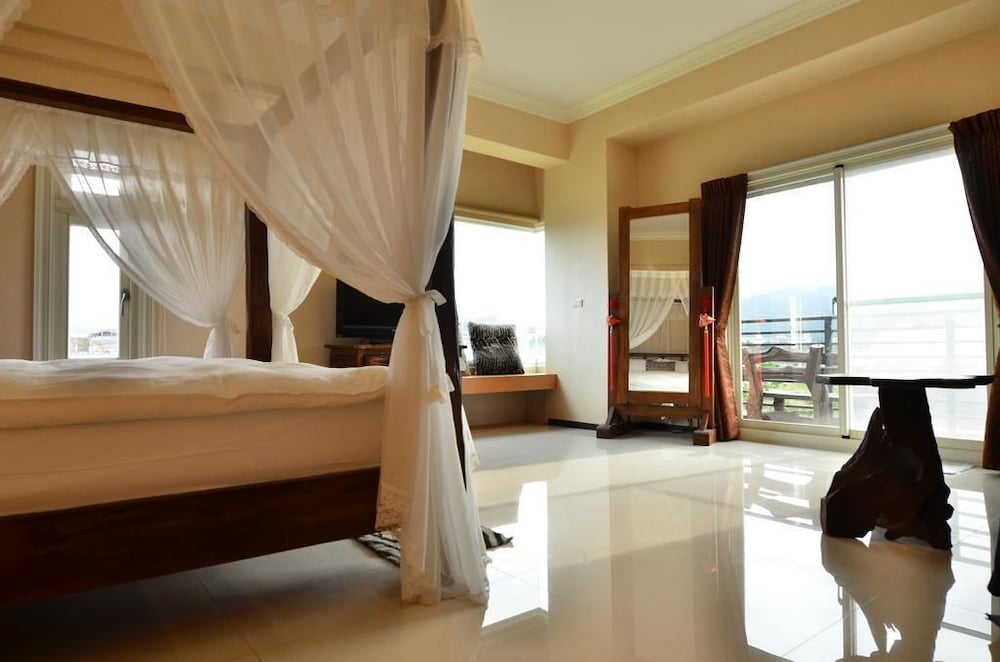 Deluxe Double Room, 1 Queen Bed photo 1