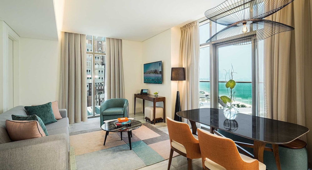 Family Suite, 2 Bedrooms (Palm Suite, View)