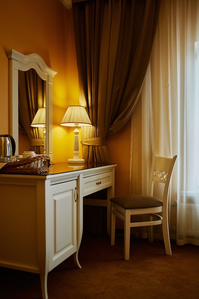 Suite, 1 Bedroom photo 2