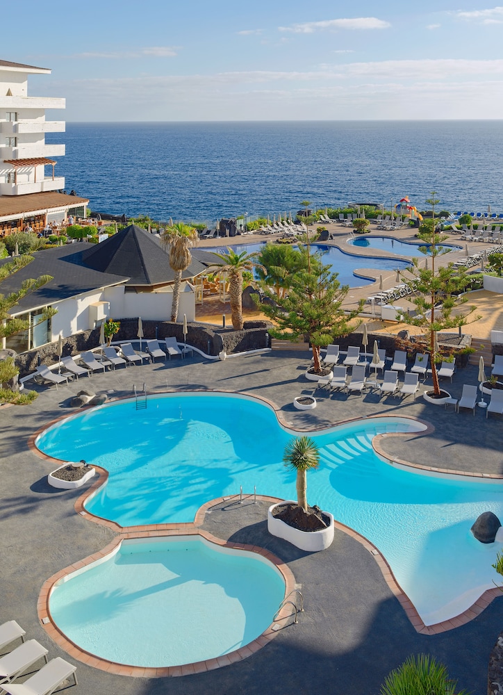 Double Room, Sea View (2 adults + 1 child)