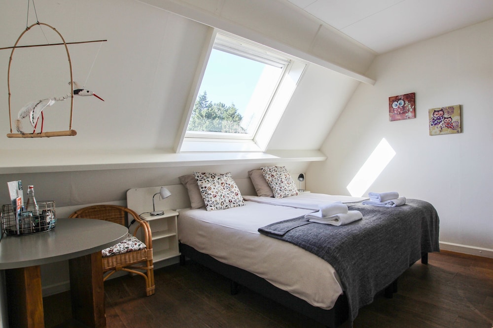 Standard Double Room photo 2