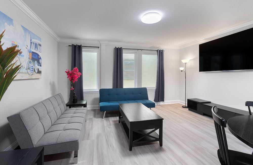 Condo, 1 Bedroom