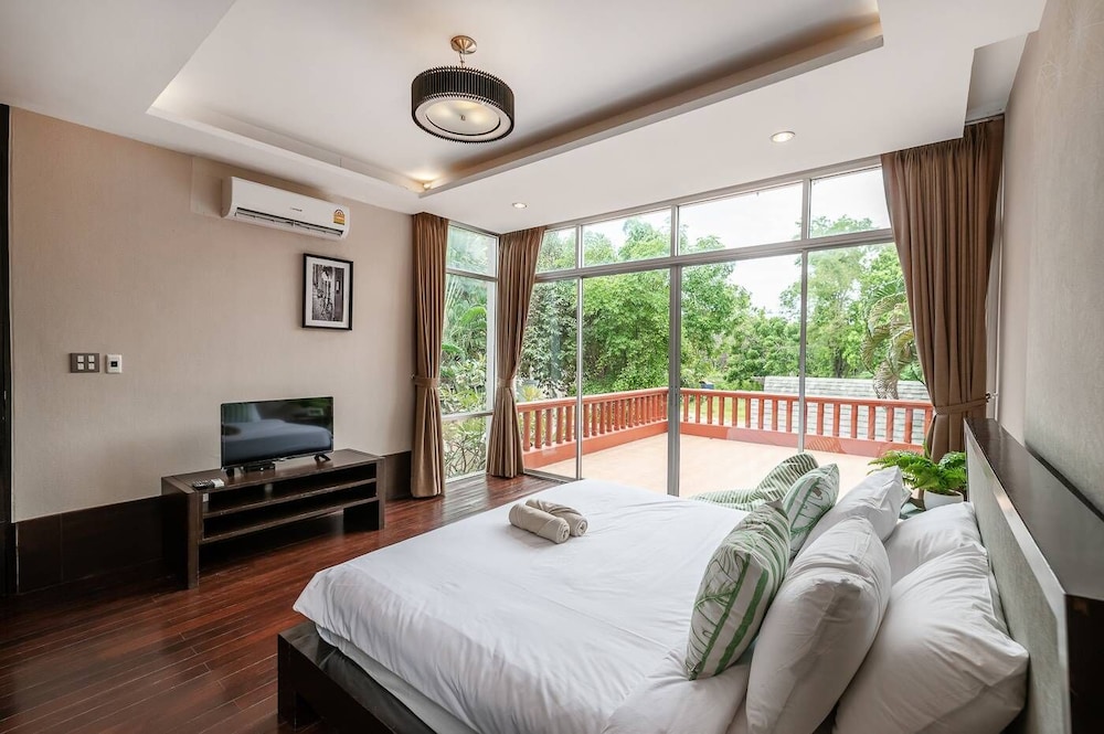Room photo 2