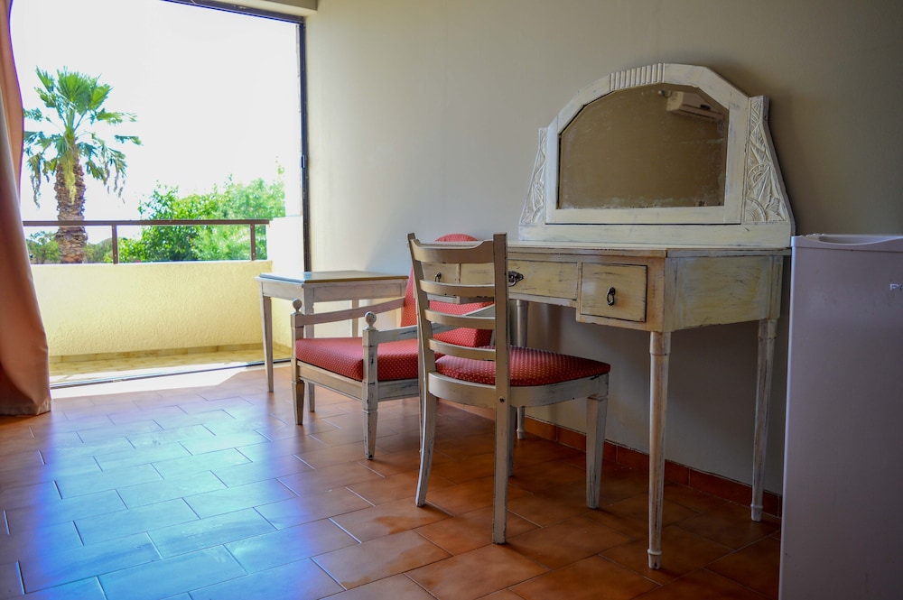 Double Room, Sea View (4 Adults)