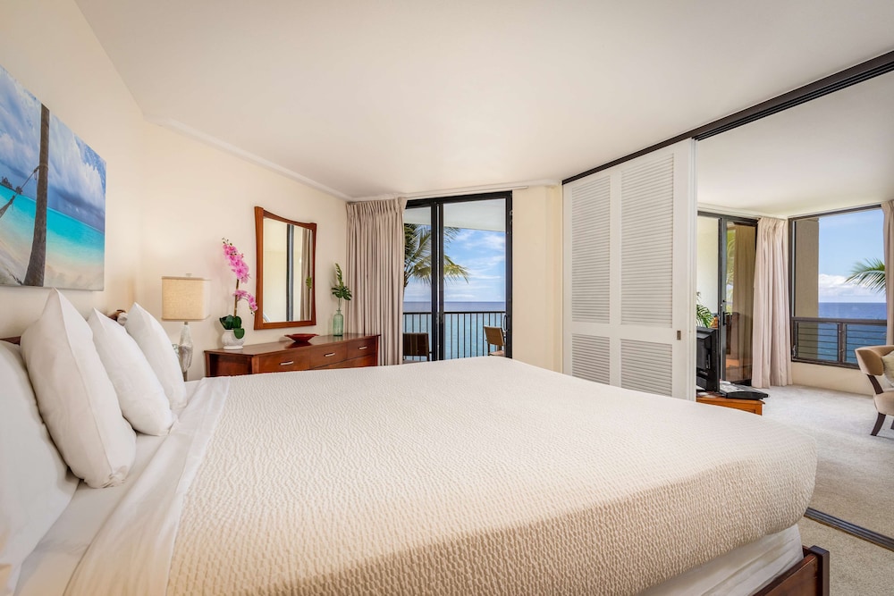 Suite, 2 Bedrooms, Oceanfront (2 Bathrooms)