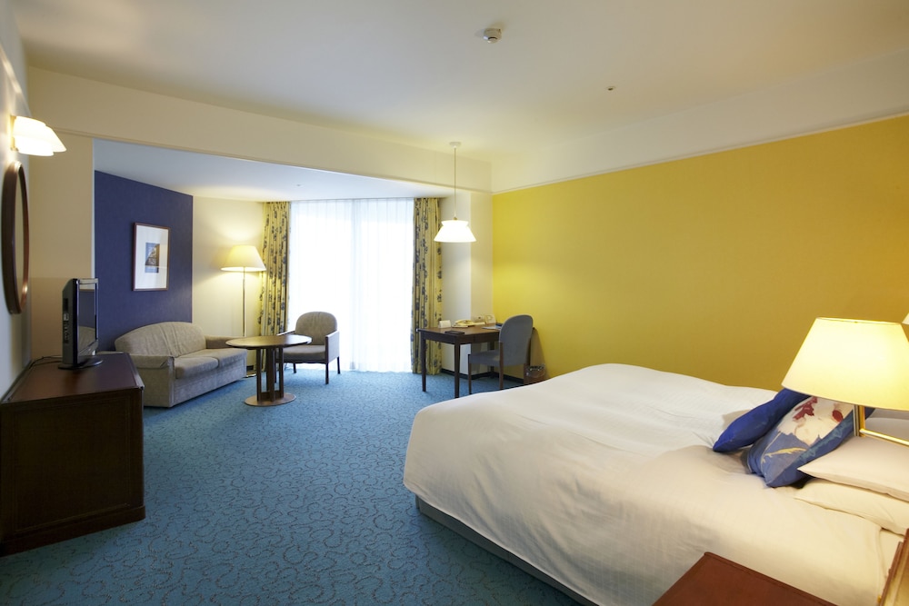 Double Room, Non-Smoking (South Building, South Resort Floor) - Photo 3