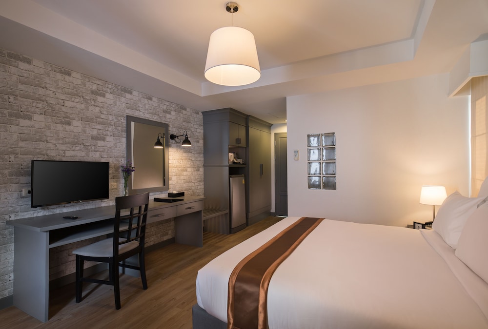Deluxe Double Room photo 2