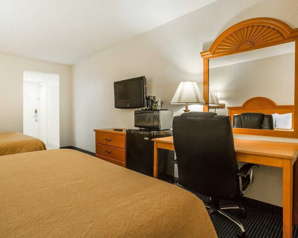 Pet Friendly Double Queen Room