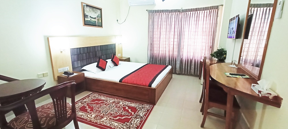 Classic Double Room, Accessible photo 2
