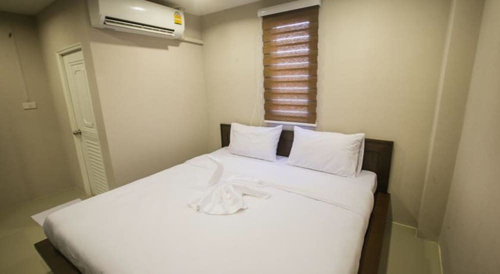 Small Double Room photo 1