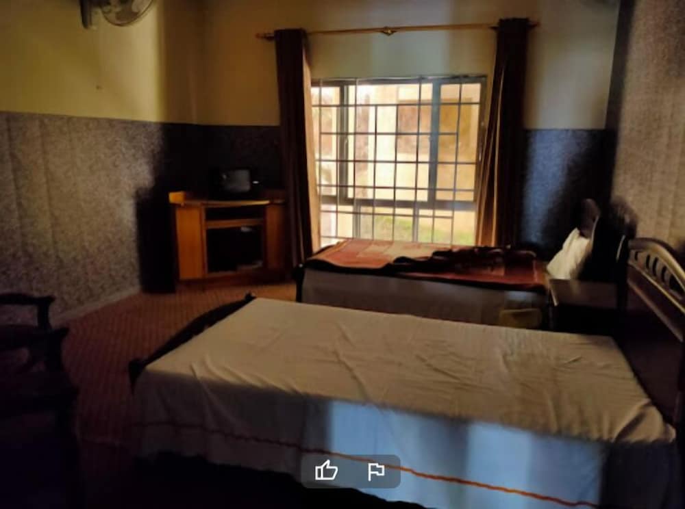 Deluxe Double or Twin Room photo 3