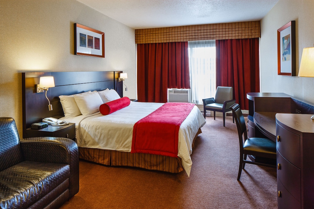 Deluxe Room, 1 Queen Bed with Sofa bed, Non Smoking - Photo 2