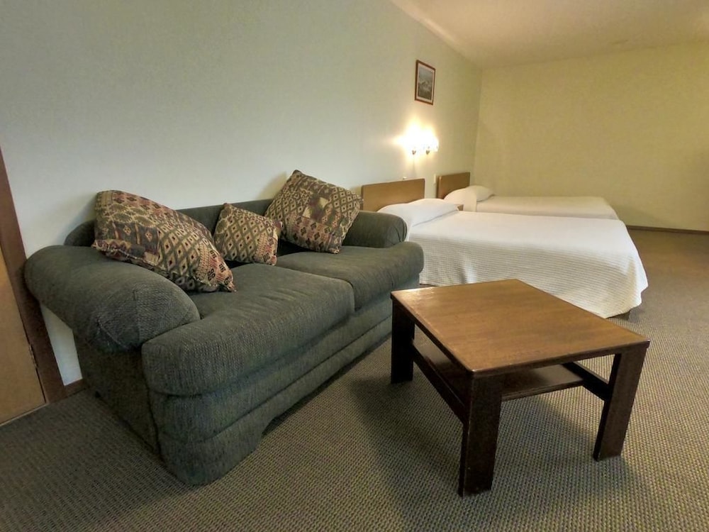 Standard Twin Room photo 2