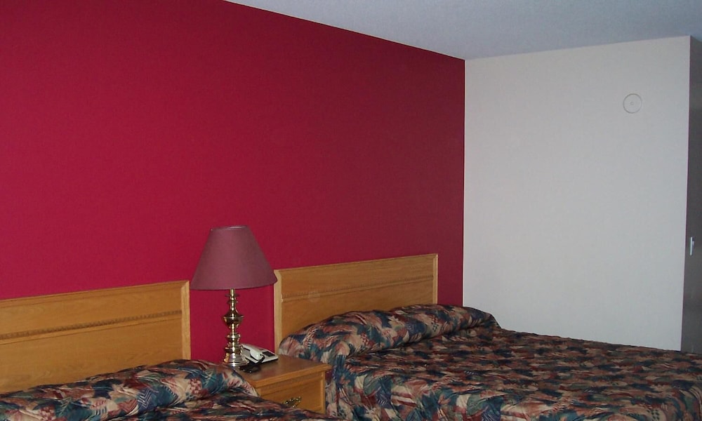 Deluxe Room, 2 Queen Beds photo 3
