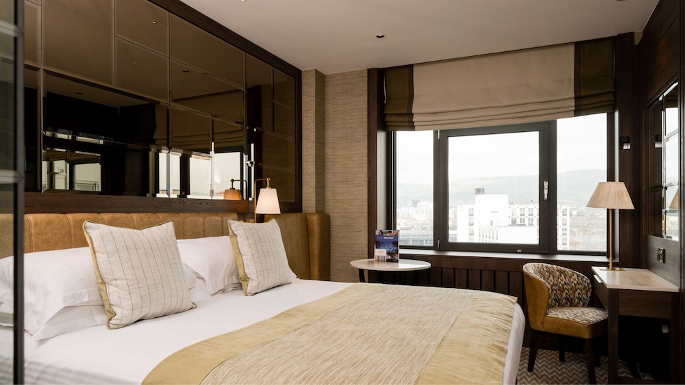 Classic Double Room Single Use photo 3